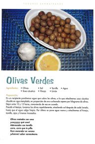 Olivas verdes con tomate de San Mateo de Gállego